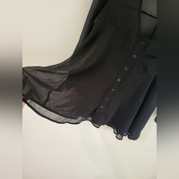 Button down shirt - Picture 3 of 6